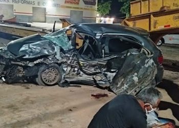 Homem morre e filho fica ferido em acidente próximo ao aeroporto de Jacobina