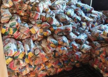 PC recupera 18 toneladas de alimentos desviada de rota; alimento estava distribuído em cestas básicas