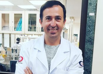 Coronavírus: Baiano que desenvolve vacina passou infância vendendo frutas e geladinho em Tucano