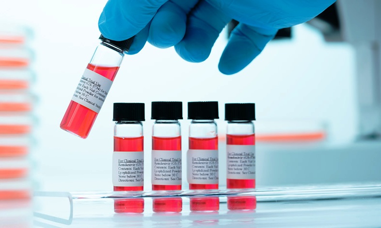 Japão começa a fornecer antiviral recém-aprovado para tratar covid-19