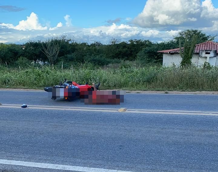 Motociclista fica gravemente ferido em acidente na BA 120 saída para Coité