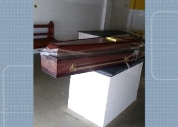 Salvador: caixão sem identificação é encontrado em cemitério; Funerária informou que deveria ser levado pra Serrinha