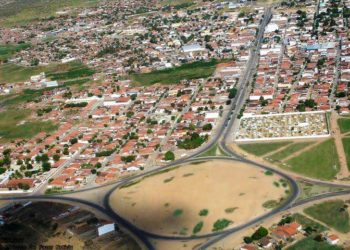 Secretaria de Saúde de Capim Grosso anuncia o terceiro óbito provocado pela Covid-19. Prefeita decide fechar o comércio (atualizada às 21h25)