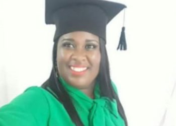 ‘Se foi sem completar o sonho dela’: enfermeira baiana morre com covid-19
