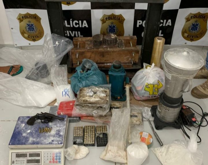 R$ 1,2 milhão em cocaína era refinado em casa de luxo na Bahia