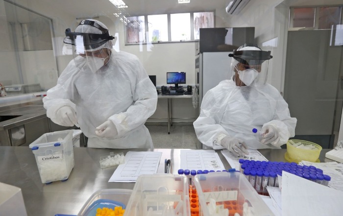 Lacen realiza mais de 20 mil testes para detecção de Covid-19 e valida laboratórios da rede privada