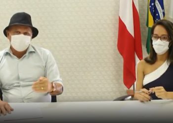 Prefeito e secretária de Saúde de Riachão do Jacuípe anunciam o primeiro caso confirmado de Covid-19