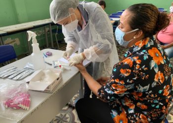 Bahia é pioneira na testagem para coronavírus em estudantes, professores e funcionários da rede estadual