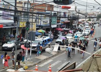 Primeiro dia após flexibilização, Coité tem movimento intenso no comércio