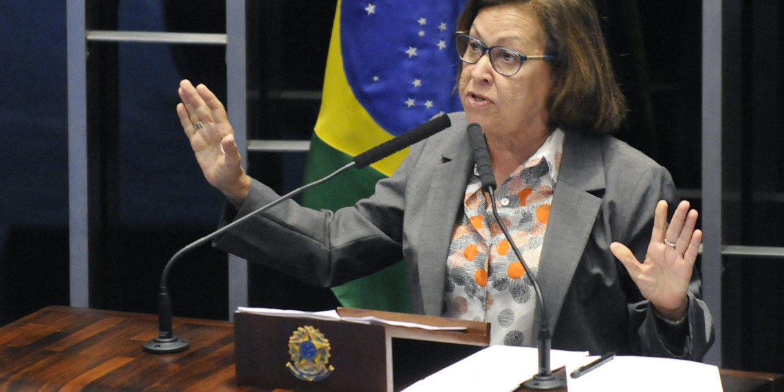 PSB apresenta projeto para obrigar planos de saúde a cobrirem teste para Covid-19