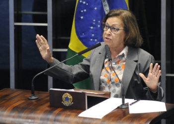 PSB apresenta projeto para obrigar planos de saúde a cobrirem teste para Covid-19