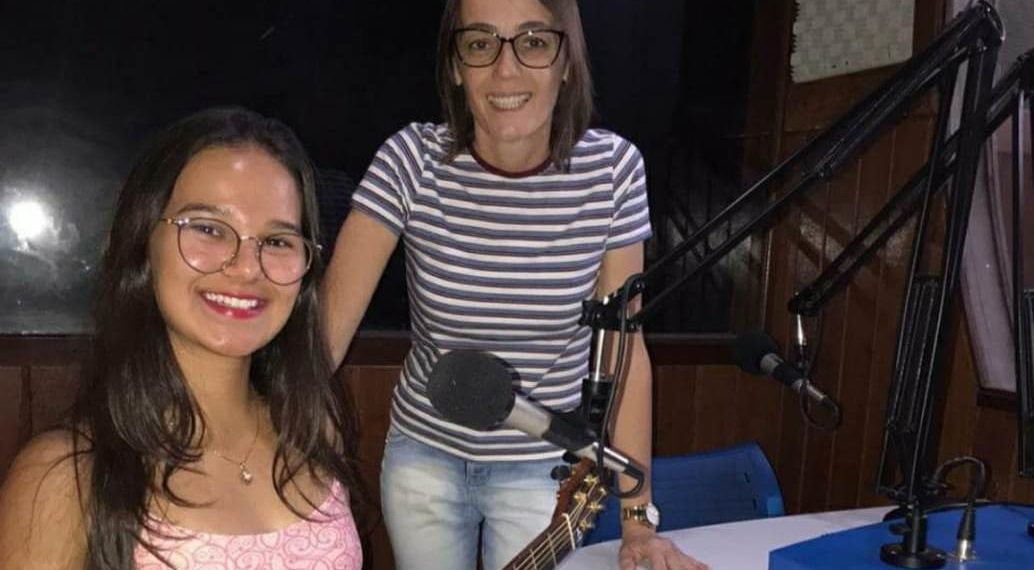 Mulher em Movimento – Conheça a história da cantora Amanda Santiago