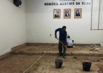 Reforma do Plenário da Câmara Municipal de Valente gera mais uma polêmica