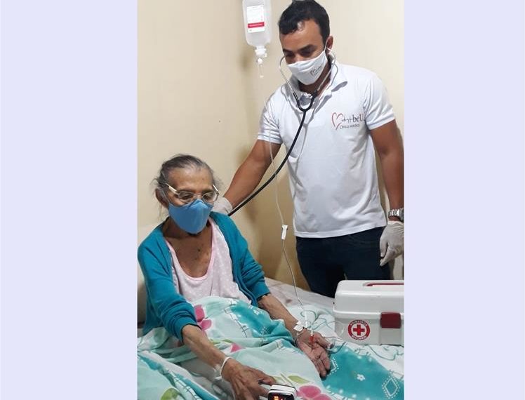 Idosa de 101 anos se recupera da covid-19 na zona rural de Araci