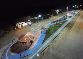 Valente – Prefeitura inova com o método Drive-In para inaugurar Praça em Valilândia 
