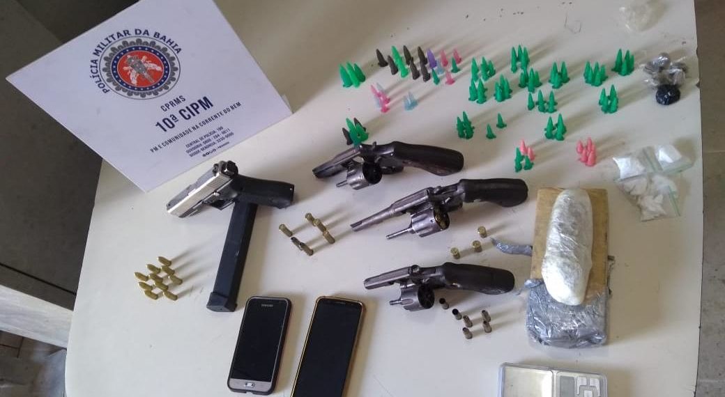 Ponto de venda de drogas desmontado em São Sebastião do Passé e 4 suspeitos mortos