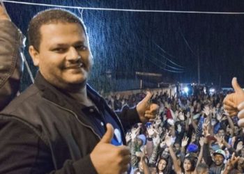 Prefeito de Ibicoara é acionado pelo MP após causar aglomerações