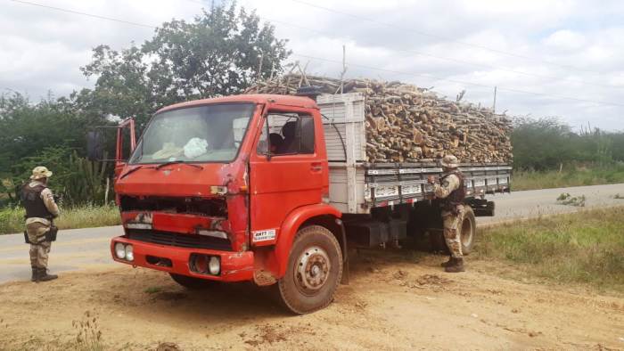 Polícia Militar de Coité recupera caqueiro furtado em frente de loja