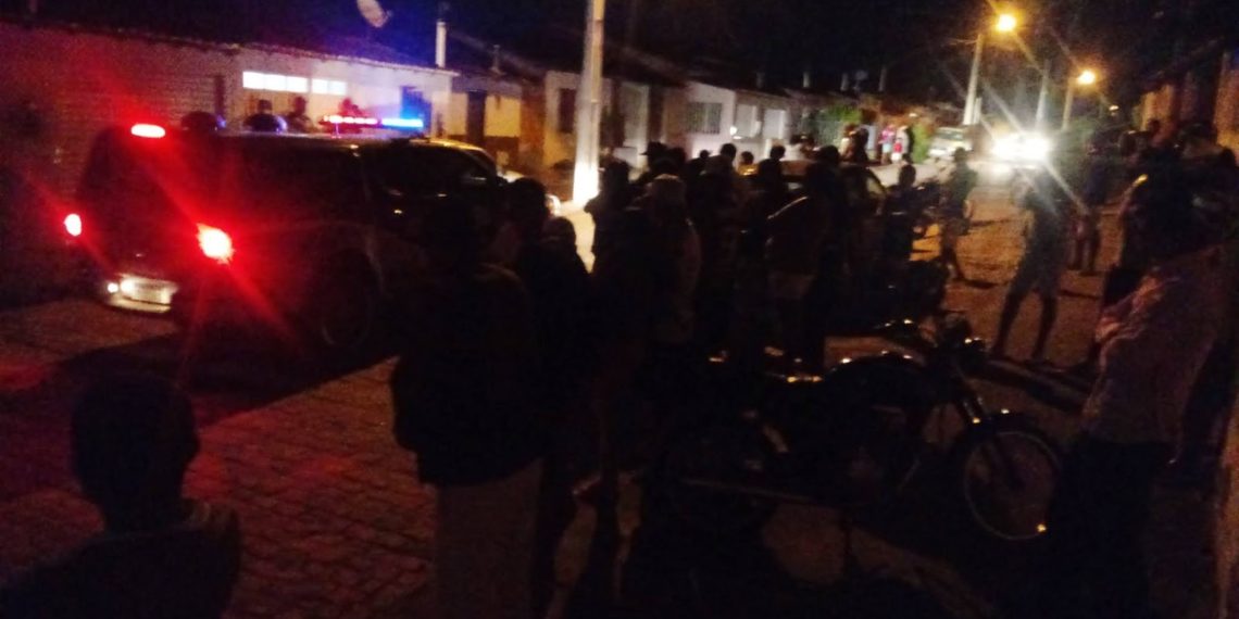 Um morto e dois feridos a golpes de arma branca em Miguel Calmon