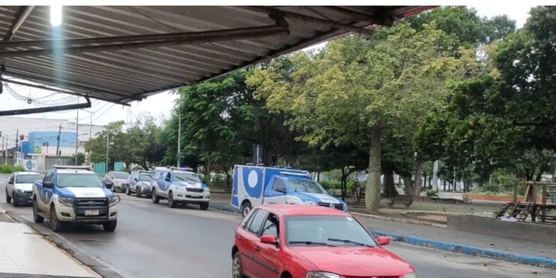 Dois moradores de rua são encontrados mortos a pedradas no centro de Senhor do Bonfim