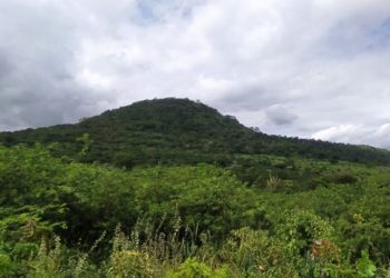 Campanha pede bom senso aos visitantes da Serra do Mucambo para evitar poluição e degradação