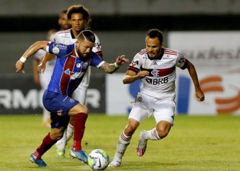 Apático, Bahia dá vexame e é derrotado por 5×3 pelo Flamengo