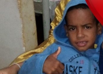 Garoto de 7 anos desaparece e é encontrado morto dentro de cisterna