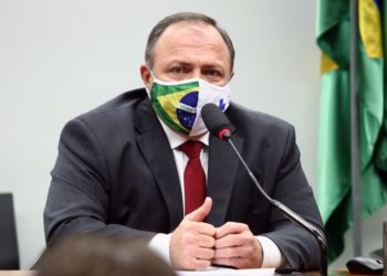 ‘Em janeiro, a gente vai começar a vacinar todo mundo’, diz Eduardo Pazuello