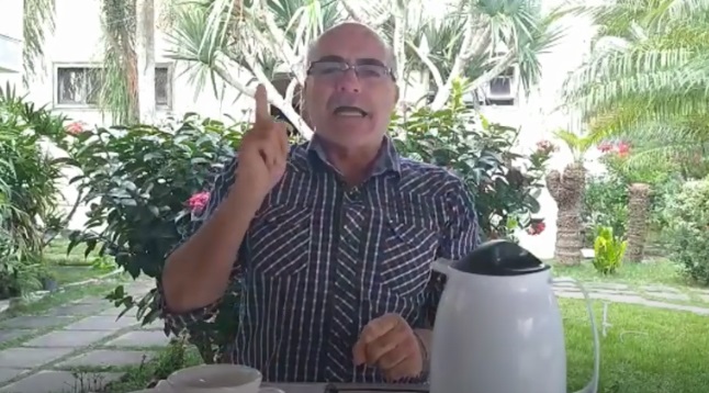 Ponto de Cafezinho: “mancadas” de políticos no uso das palavras e uma briga de família em pleno sepultamento do patriarca