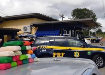Feira de Santana: PRF apreende R$ 2,7 milhões em pasta base de cocaína