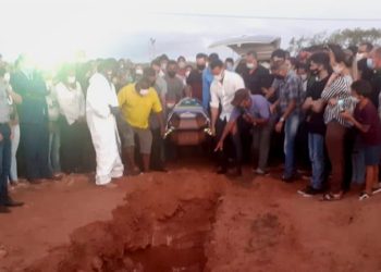 Família atende desejo e sepulta corpo do ex-prefeito Zedafó na fazenda dele