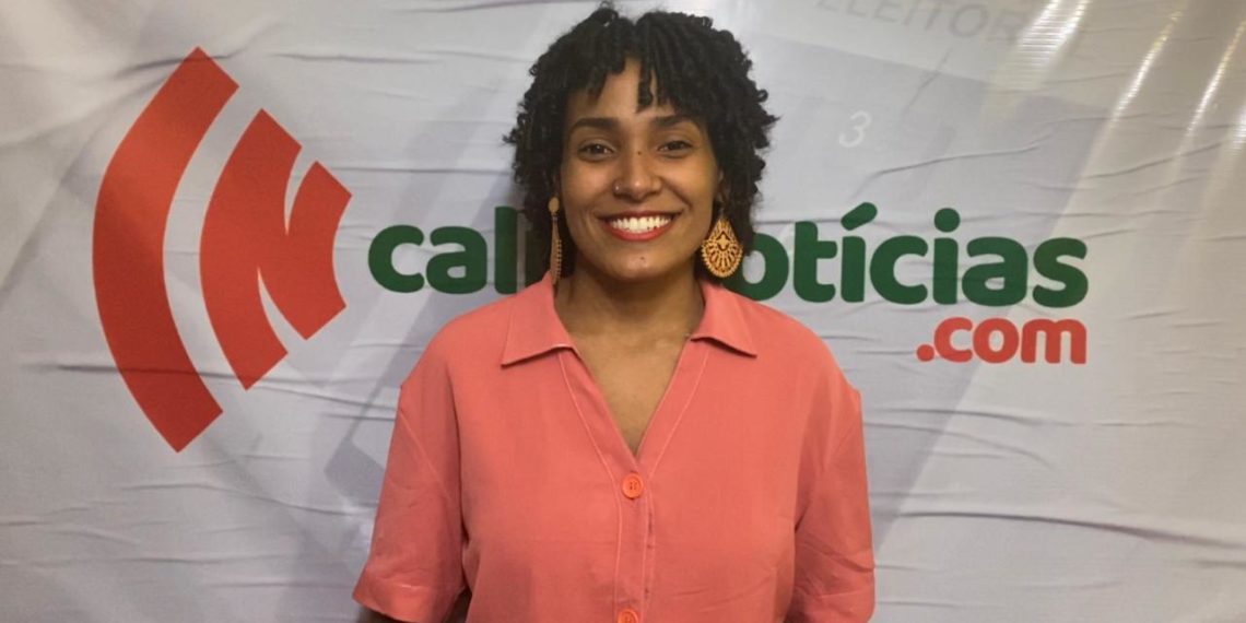 Em Madre de Deus um candidato sofre penalidade por causar aglomeração e outro por publicidade ilegal na internet