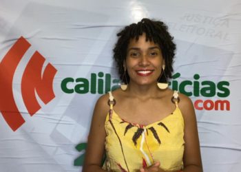 Candidatos a prefeito aproveitam feira livre para fazer corpo a corpo