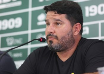 Eduardo Barroca é o novo treinador do Vitória
