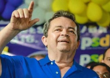 Juiz determina suspensão do parecer do TCM que opinou pela rejeição de contas de Ito