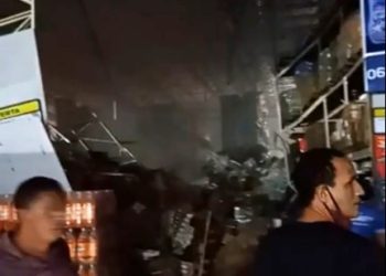MA – Prateleiras com produtos desabam em supermercado e deixam um morto e feridos em São Luís