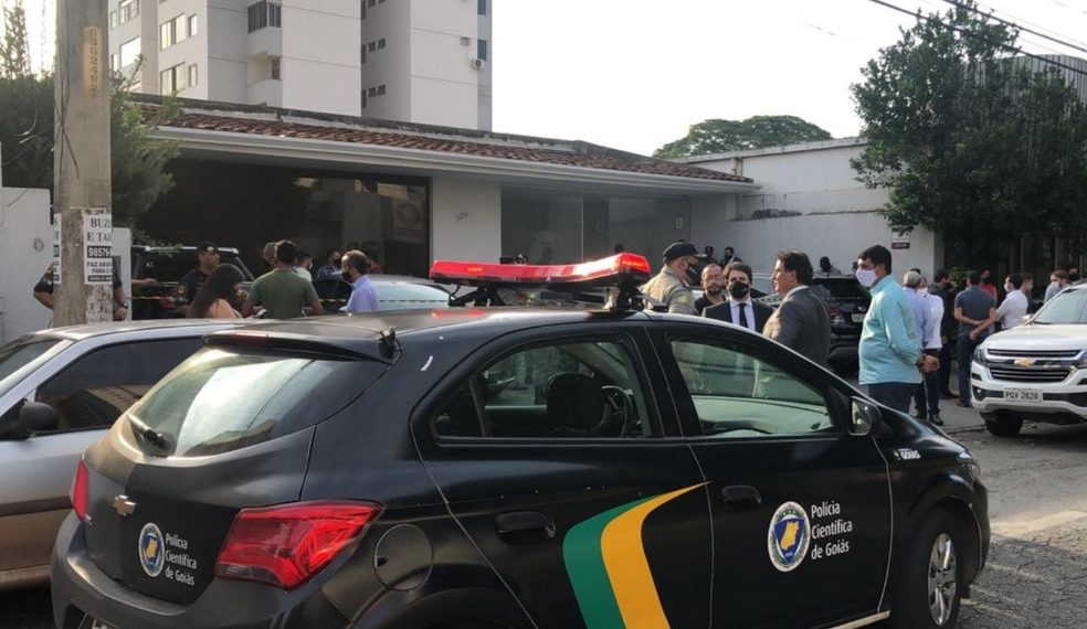 GO – Dois advogados são mortos a tiros dentro de escritório