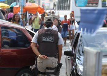 Candidato a vice-prefeito é preso por tentativa de suborno a PMs