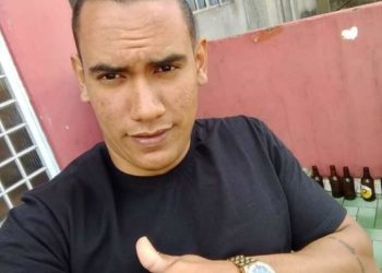 Jovem é abordado por dois indivíduos de moto e morto a tiros em Serrolândia