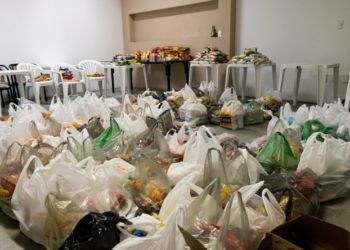 Coité – CDL faz entrega de cestas básicas as instituições de caridade