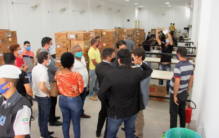 Justiça Eleitoral de Coité conclui a inseminação e lacração das urnas eletrônicas