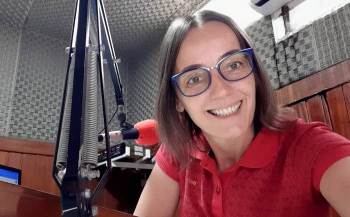 Mulher em Movimento – Cresce 70% o número de candidatos famosos nas eleições na Bahia