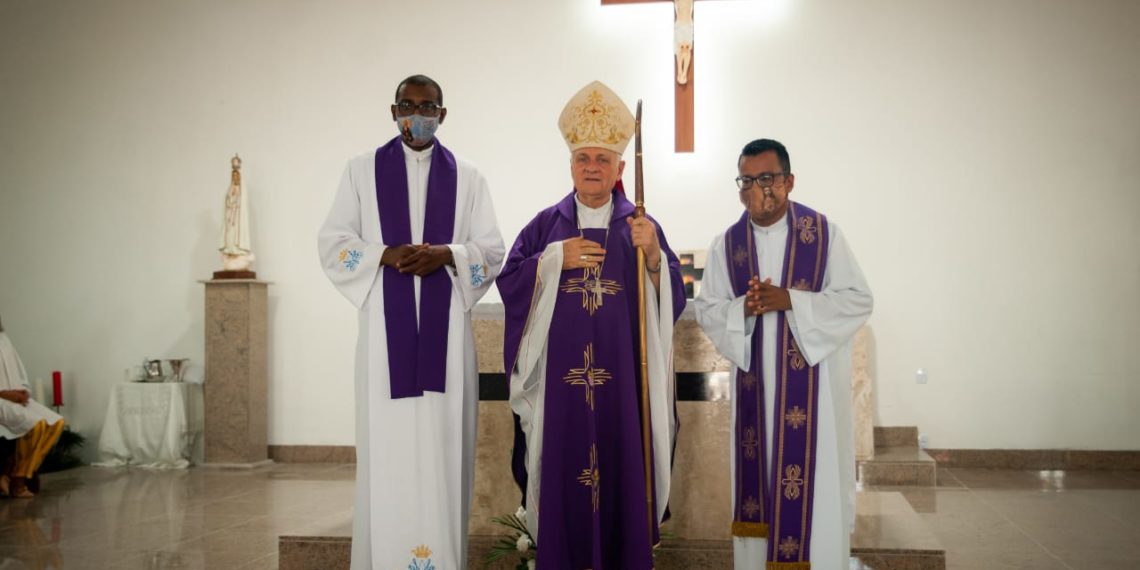 Quijingue celebra missa de comemoração aos 45 anos da Paróquia São João Batista