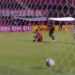 Léo Ceará marca, Vitória bate o Juventude no Barradão e respira na Série B
