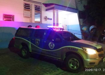 Jovem armado morre durante auto de resistência com a CETO (atualizada)