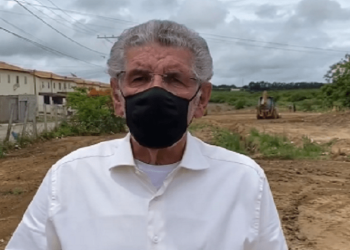 Prefeito reeleito de Vitória da Conquista com Covid-19 será transferido para São Paulo