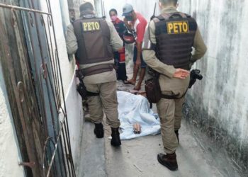 Coité – Mulher é executada no portão da casa onde morava