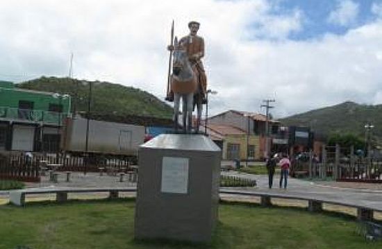 Covid-19: Aumento nos casos ativos e de mortes faz Prefeitura determinar fechamento de bares, lanchonetes e restaurantes