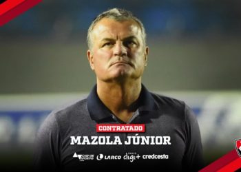 Vitória anuncia contratação do técnico Mazola Júnior