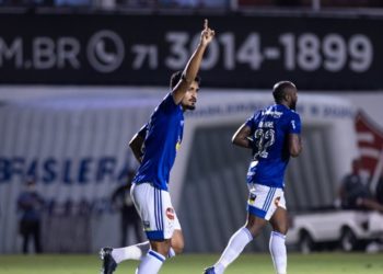 Série B – Lei do ex: Ramon marca de cabeça e o Cruzeiro derrota o Vitória no Barradão